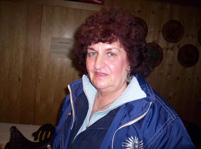 ingeburg arndt beim Sommerfest.JPG